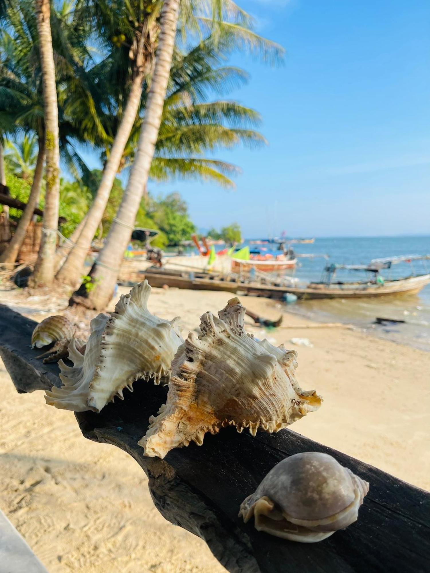 Koh Mook Rem Ley Hotel Trang Ngoại thất bức ảnh
