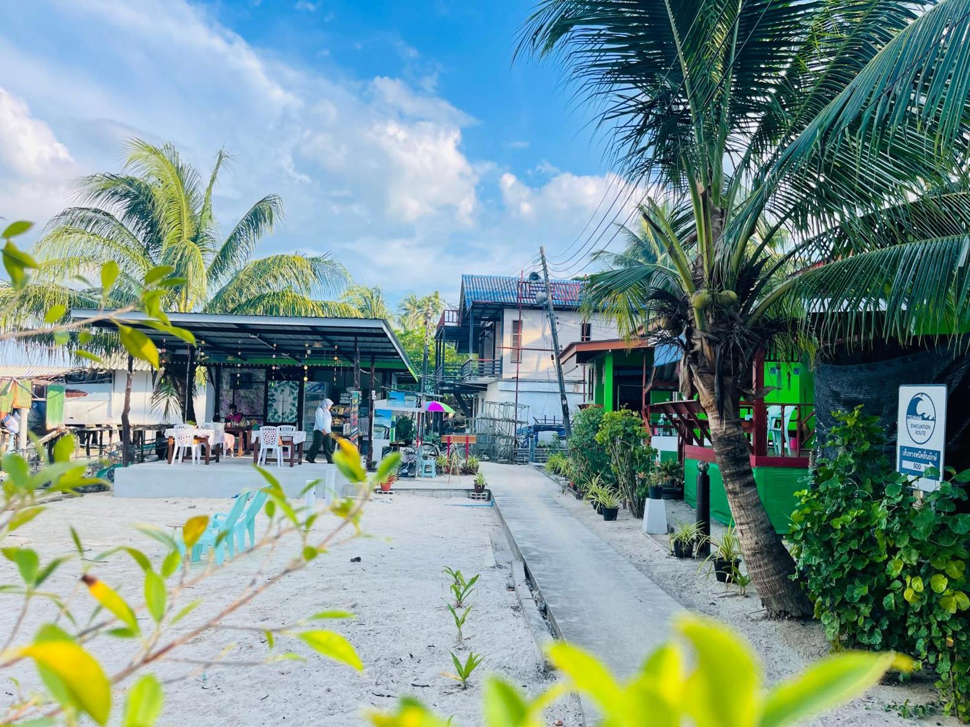 Koh Mook Rem Ley Hotel Trang Ngoại thất bức ảnh