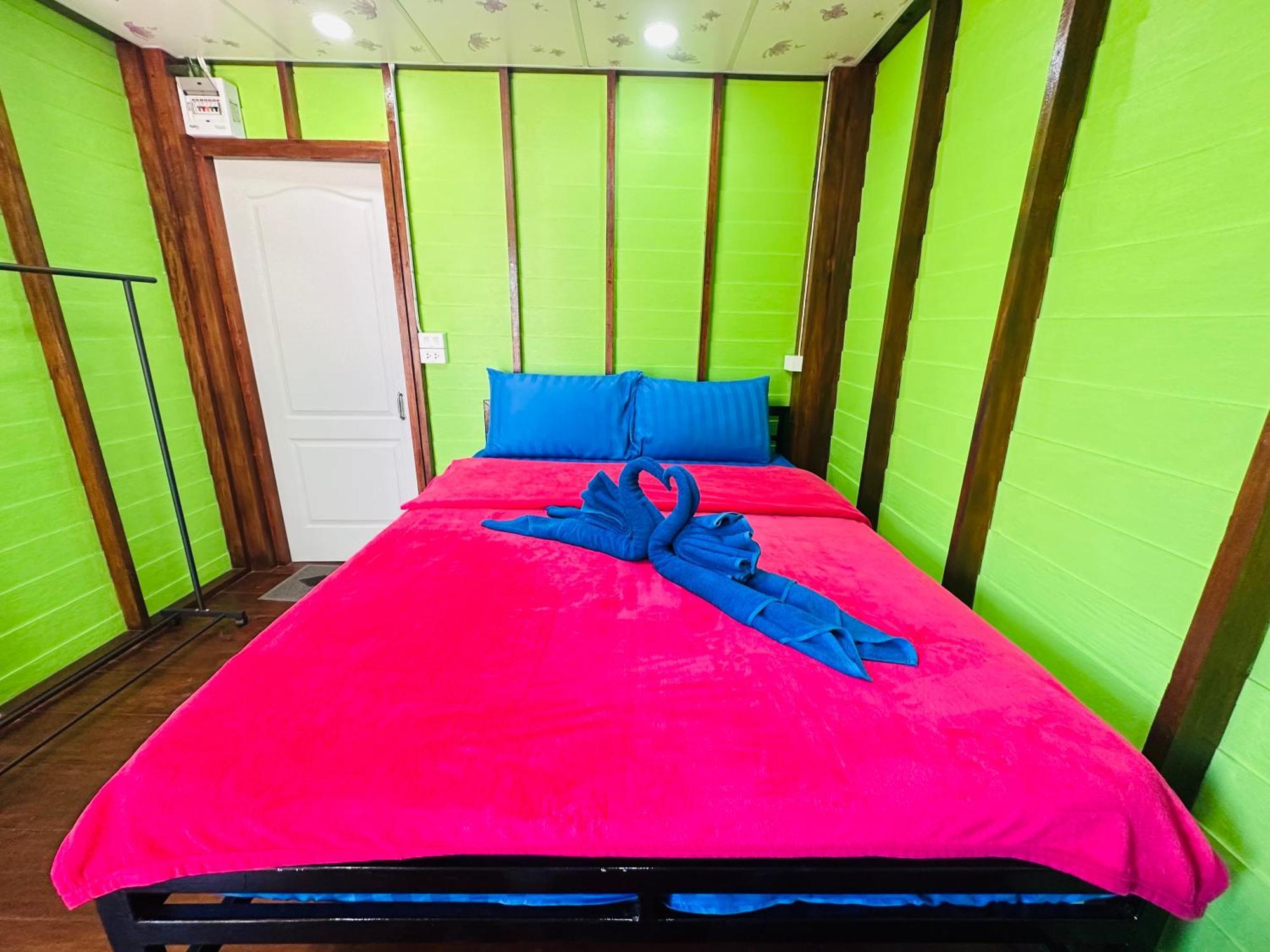 Koh Mook Rem Ley Hotel Trang Ngoại thất bức ảnh